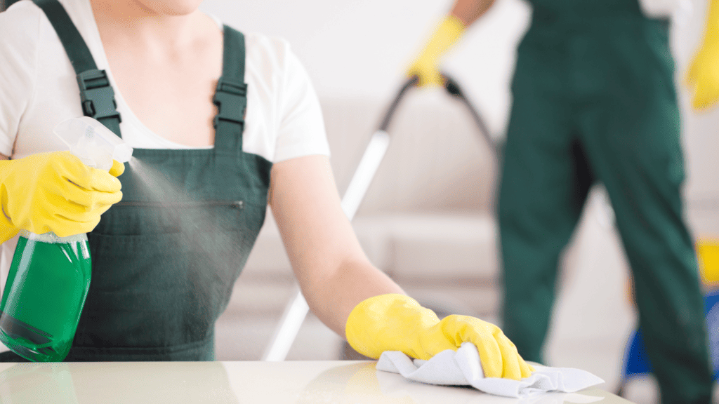 vacation rental & airbnb cleaning service